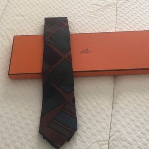 Men’s brand new Hermès tie. Never worn.